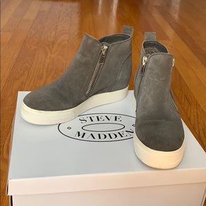 Steve Madden wedges